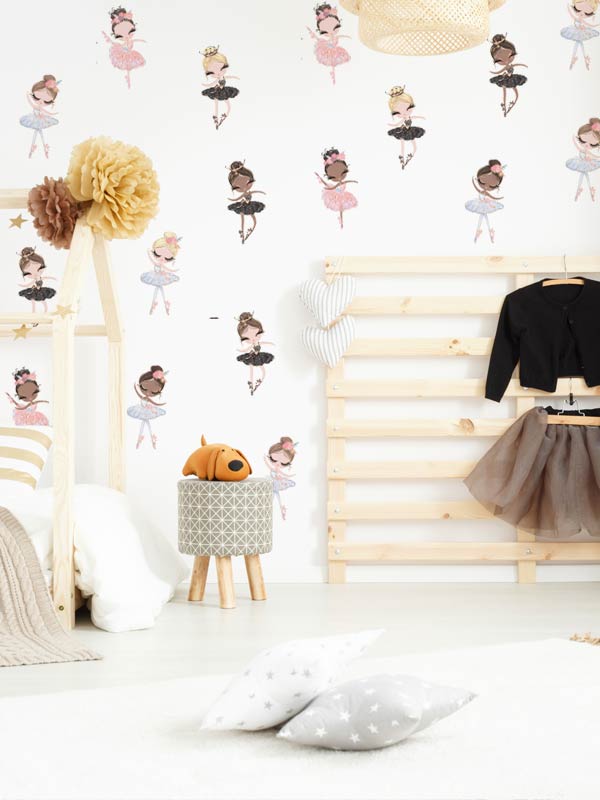 Ballerina friends wall stickers